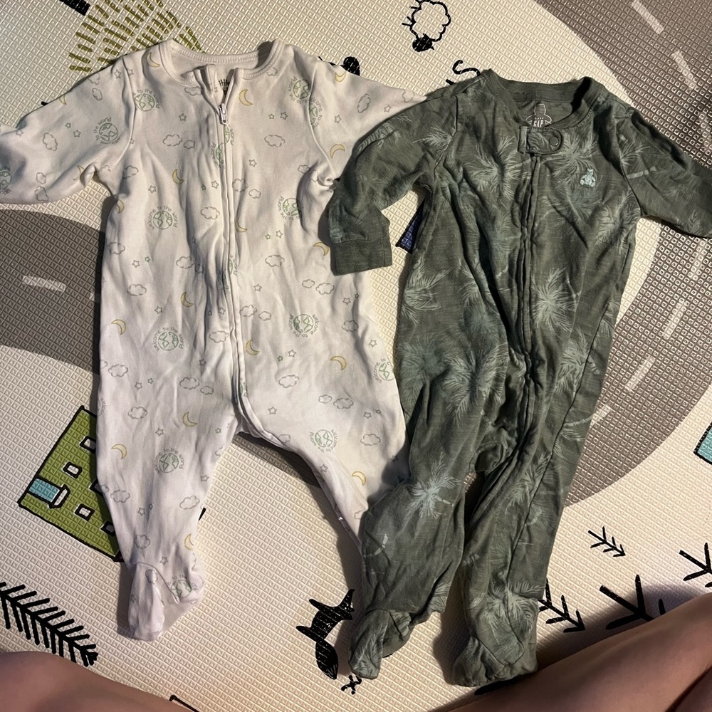 2 Pack Zip Up Pajamas!